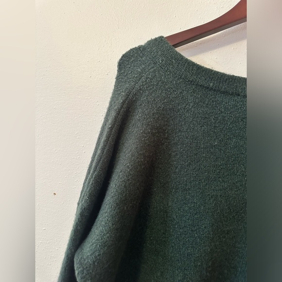 NEW French Connection Women’s Oversized V-Neck Soft Sweater Green Small - Picture 9 of 12